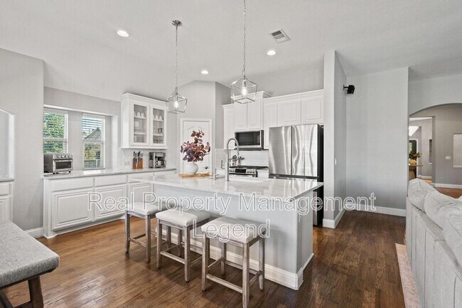 Building Photo - 1451 Cedar Hollow Dr