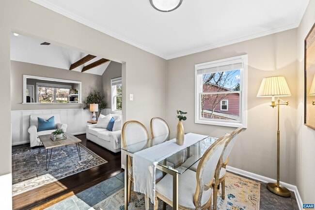 Building Photo - 1407 Vine St