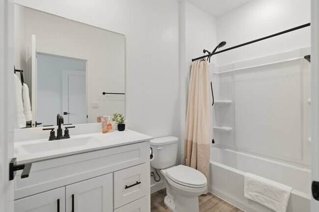 Building Photo - 1702 Ripple Rock Dr