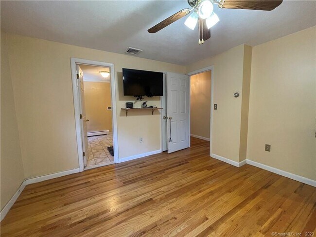 Building Photo - 56 Partridge Dr