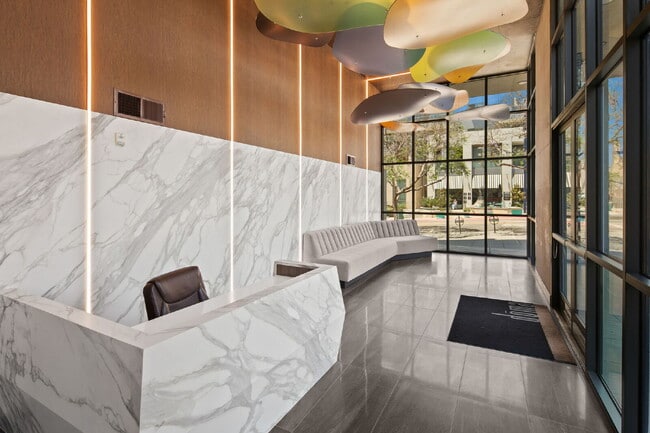 Building Photo - 1780 Kettner Blvd