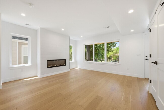 Building Photo - 2450 S Marion St