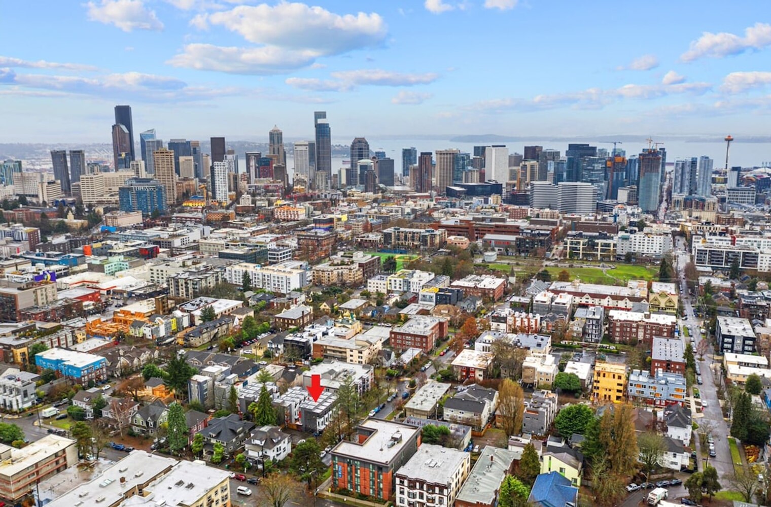 Building Photo - 1431 E Howell St