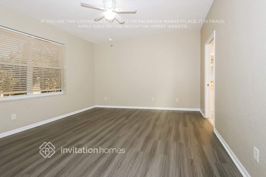 Building Photo - 303 E Coral Trace Cir