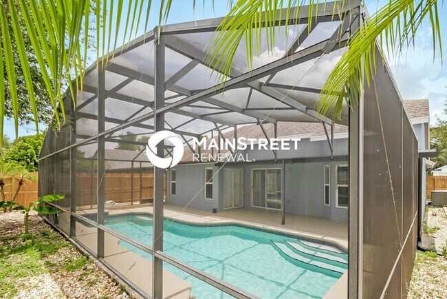 Building Photo - 3 Bedroom Pet-Friendly Home in APOPKA, FL with Main Street Renewal