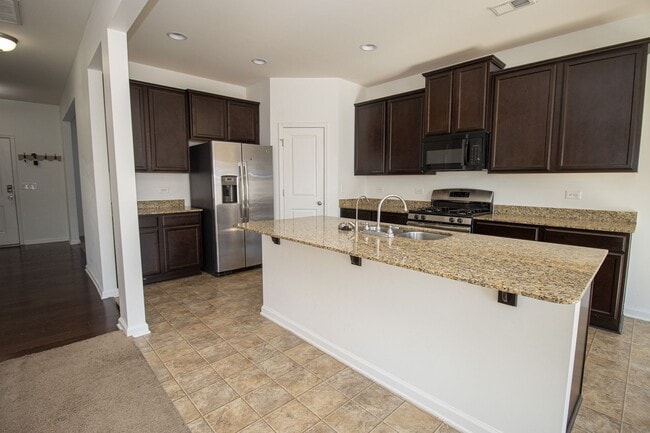 Building Photo - 141 Hay Meadow Ln