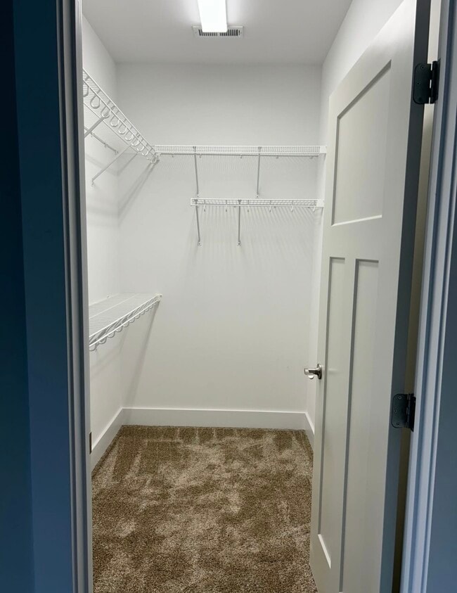 Building Photo - 213 Little Ponderosa Trail