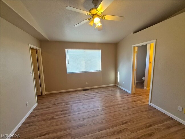 Building Photo - 1481 S Dandelion St