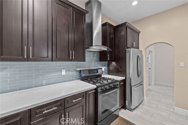 Building Photo - 10250 Western Ave