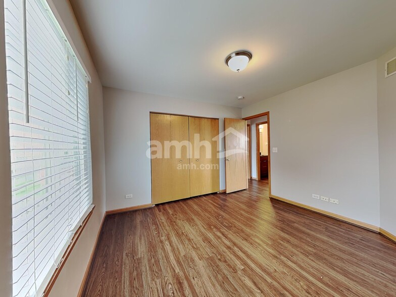 Building Photo - 10144 Ashley St
