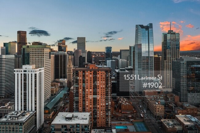 Building Photo - Location is as Good as it Gets!