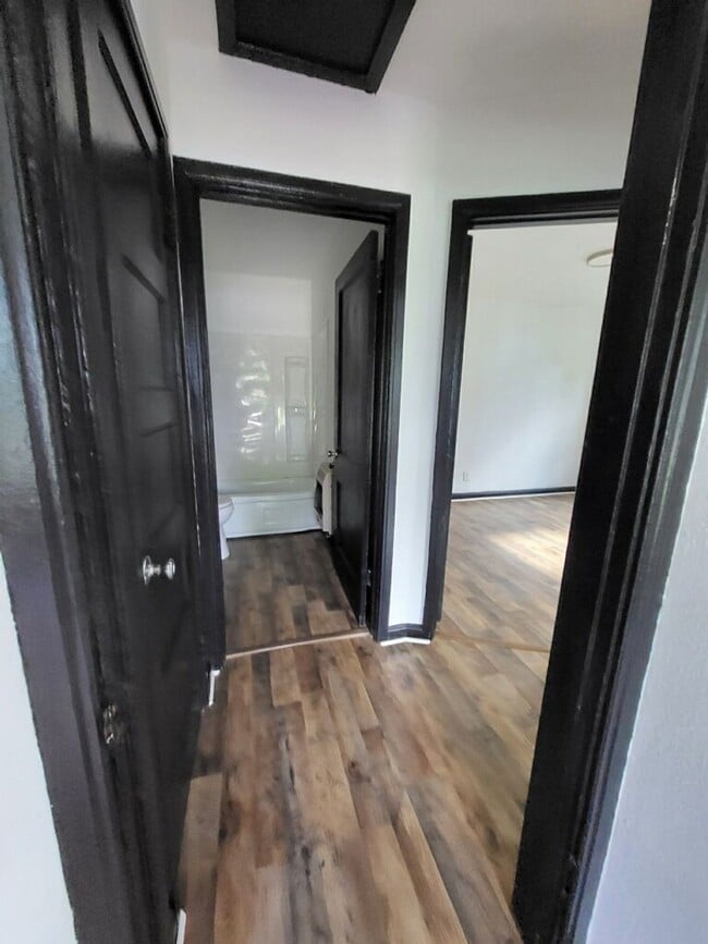 Building Photo - Two Bedroom One Bath Rental $900/month