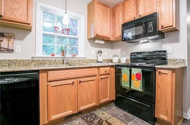 Building Photo - 1107 Sumpter St