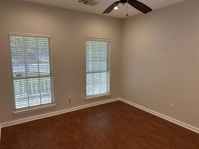 Building Photo - 13500 Oregon Flat Trail