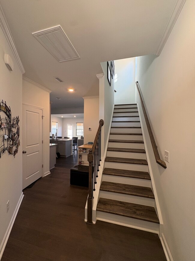 Building Photo - 154 N Finley Lndg Pkwy