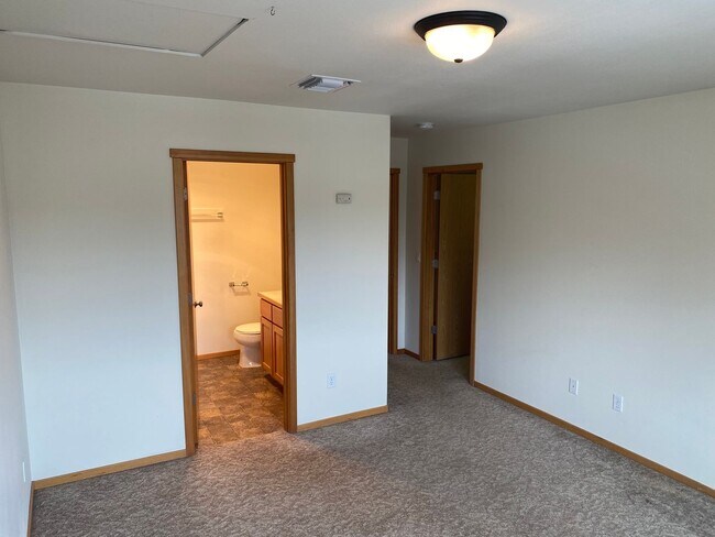 Building Photo - p20085