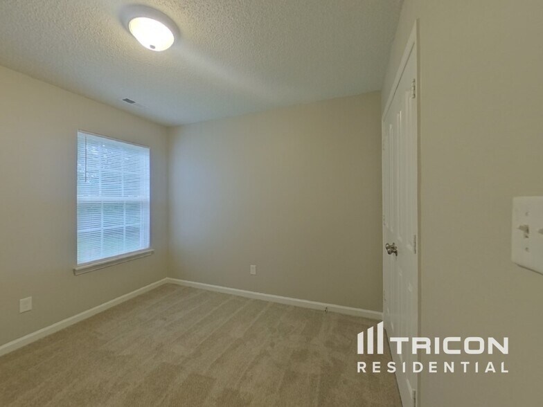 Building Photo - 9223 Garnet Field Ct