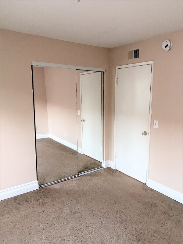 Building Photo - 139 Avenida Miramar