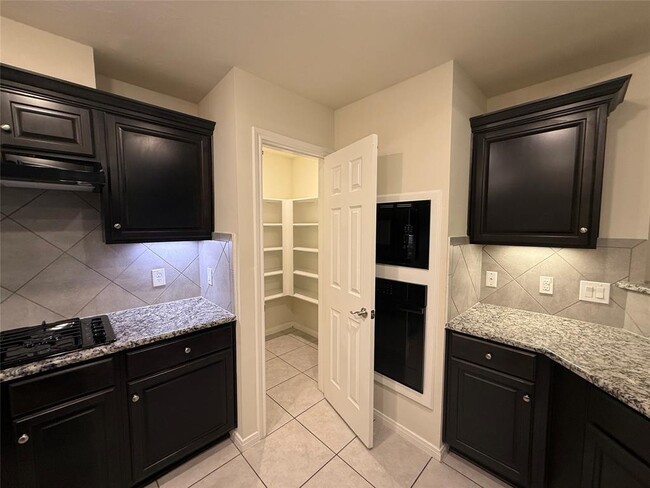 Building Photo - 7014 Limestone Cir