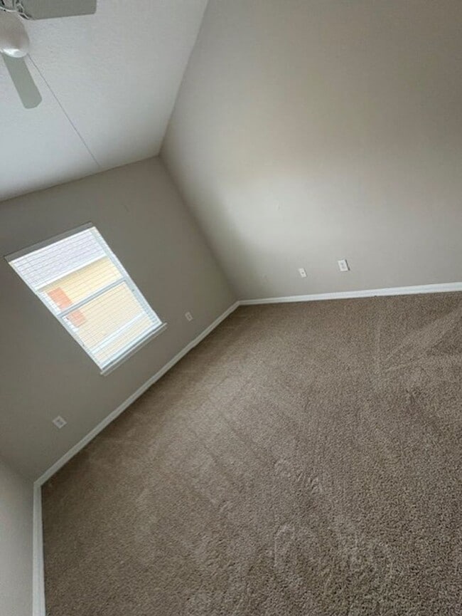 Building Photo - **Beautiful 3/2.5 Townhome in Lake Nona**