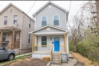 Building Photo - 270 Wortman St