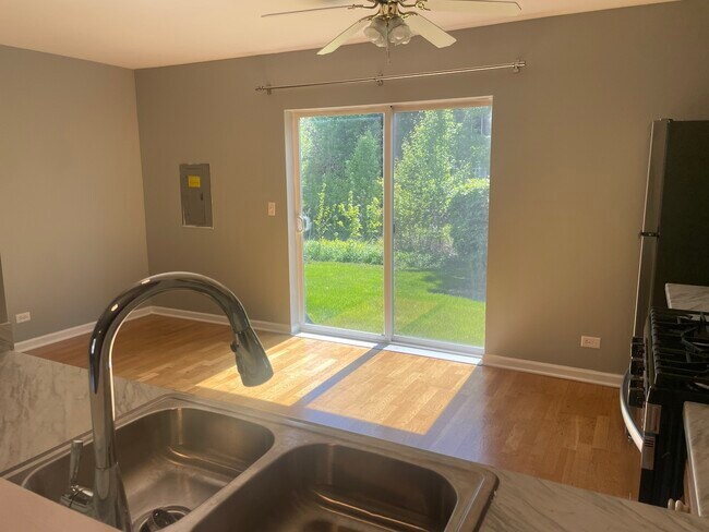 Building Photo - 2723 Preston Ct