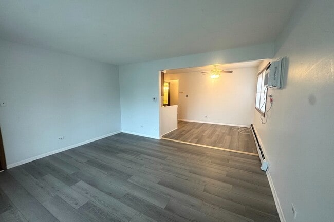 Building Photo - 4512 Grove Ave