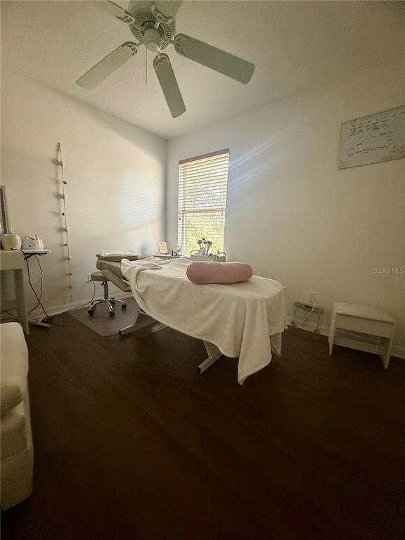 Building Photo - 1008 Royal Ridge Dr