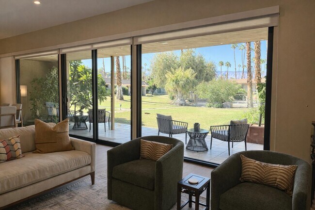 Building Photo - 45565 Pima Rd