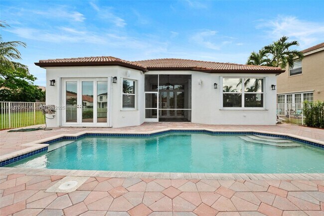 Building Photo - 5168 SW 157th Ave
