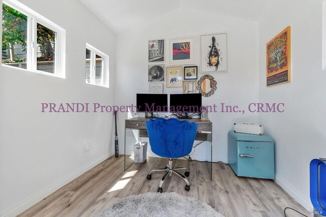Building Photo - San Rafael View Home with Modern Upgrades!