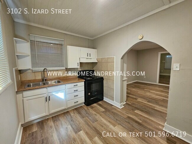 Building Photo - 3102 S Izard St