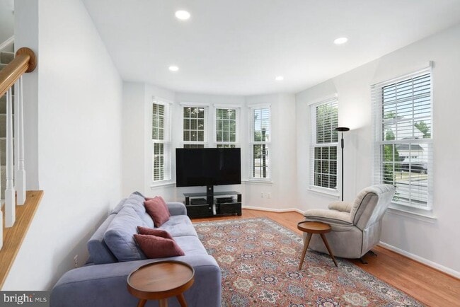 Building Photo - 20400 Charter Oak Dr