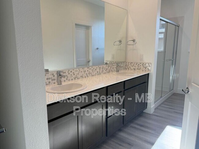 Building Photo - 496 Prosecco Wy