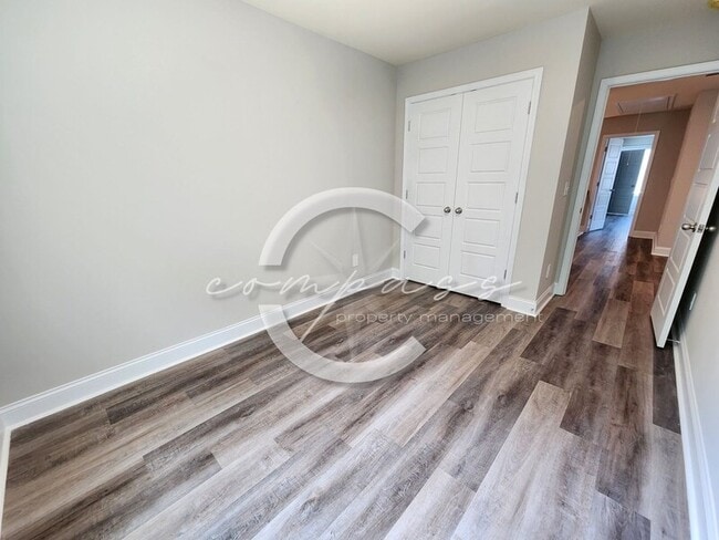 Building Photo - 6406 Olmadison Pl