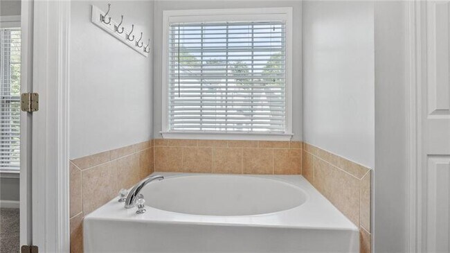 Building Photo - 3525 Elder Field Ln