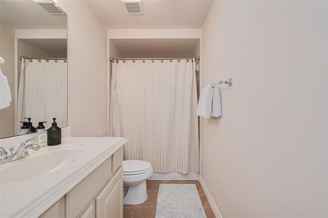 Building Photo - 14439 Basalt Ln