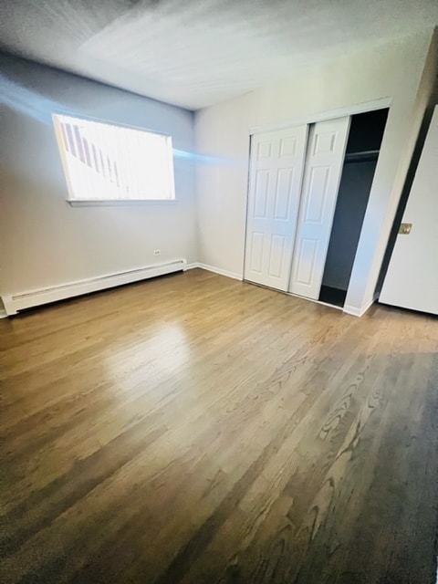 Building Photo - 593 Park Plz