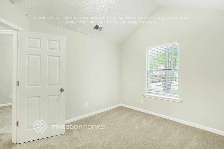Building Photo - 2118 Sugar Creek Cl