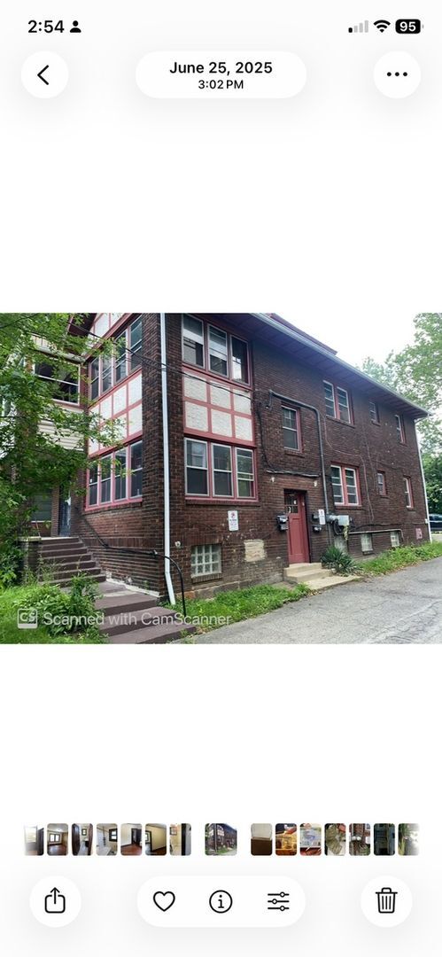 Building Photo - 280 Fairgreen Ave