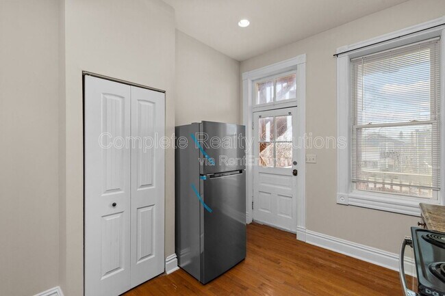 Building Photo - 3259 Minnesota Ave