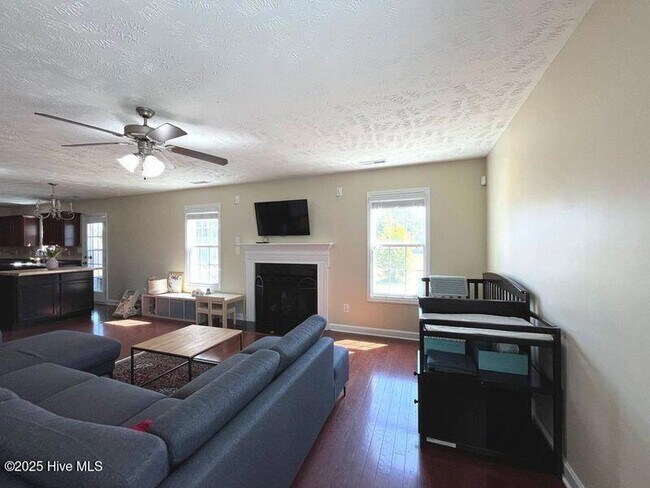 Building Photo - 229 Chamberlin Boulevard