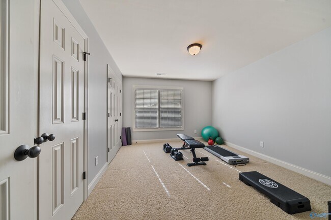 Building Photo - 201 Mantle Dr NW
