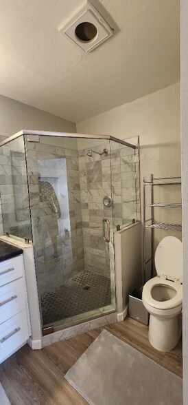 Building Photo - 1904 S Shannon Dr