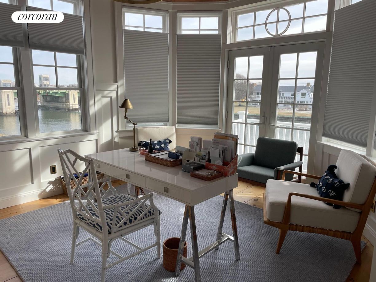 Building Photo - 33 Ogden Ln