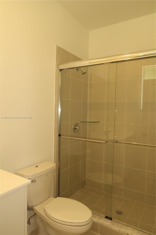 Building Photo - 1509 SE 27th Rd