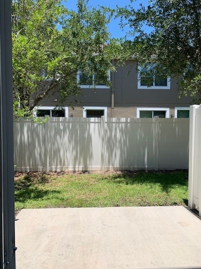 Building Photo - 2-story, 3/2.5, Lake Nona Townhome for ren...