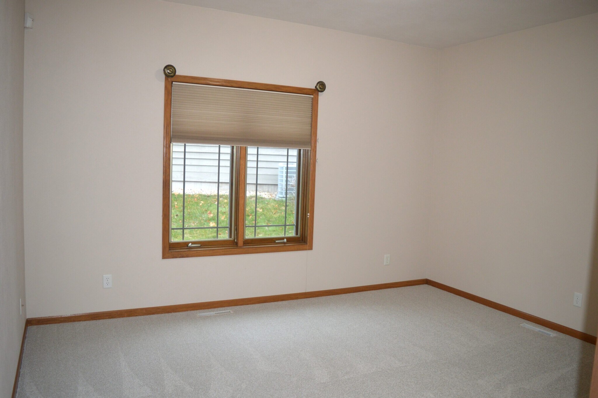 Building Photo - 7541 Red Fox Trl