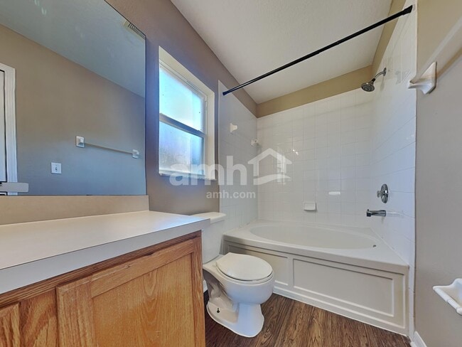 Building Photo - 7653 Merchantville Cir