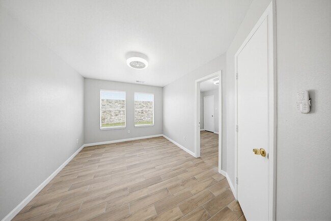 Building Photo - 1114 Joshua Tree Ln